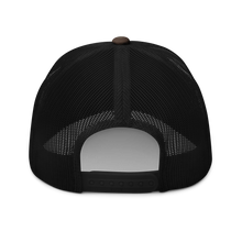 Load image into Gallery viewer, Camouflage trucker hat